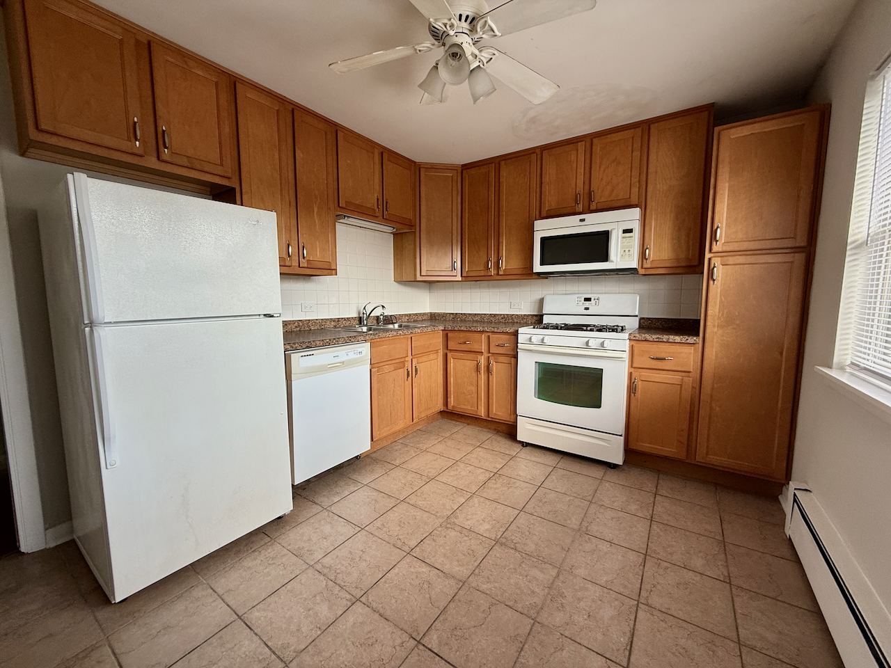 317 S Plum Grove Road #5, Palatine, IL 60067