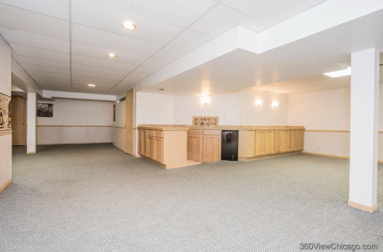 1116 Bristlecone Court #1116, Darien, IL 60561