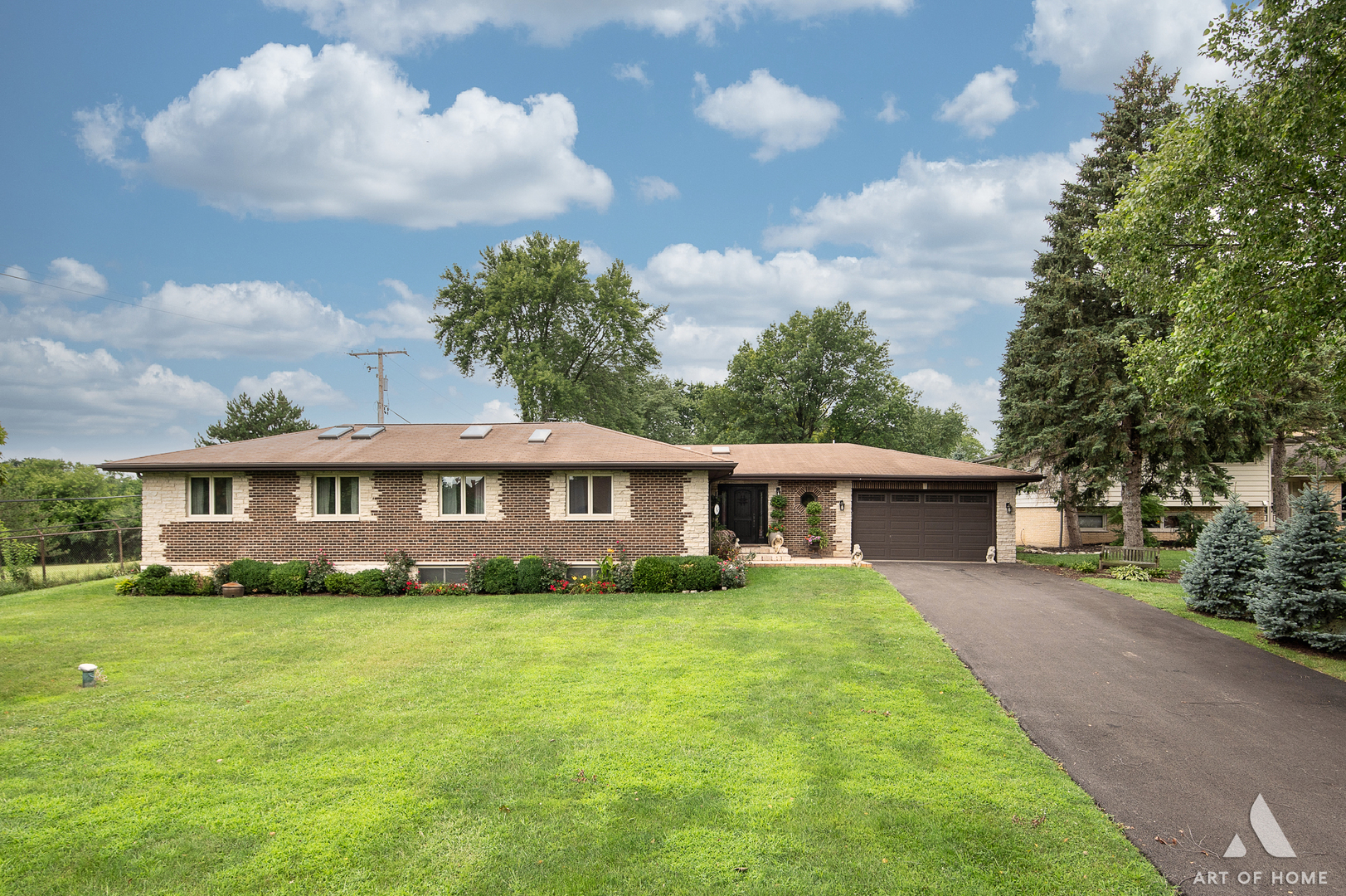6N654 Harvey Road, Medinah, IL 60157