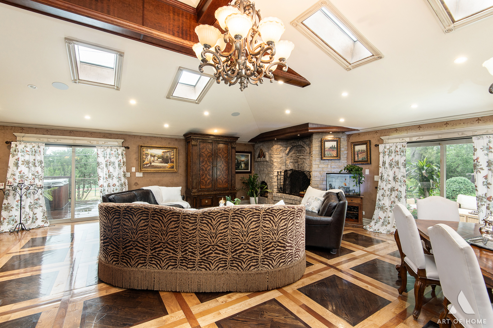 6N654 Harvey Road, Medinah, IL 60157