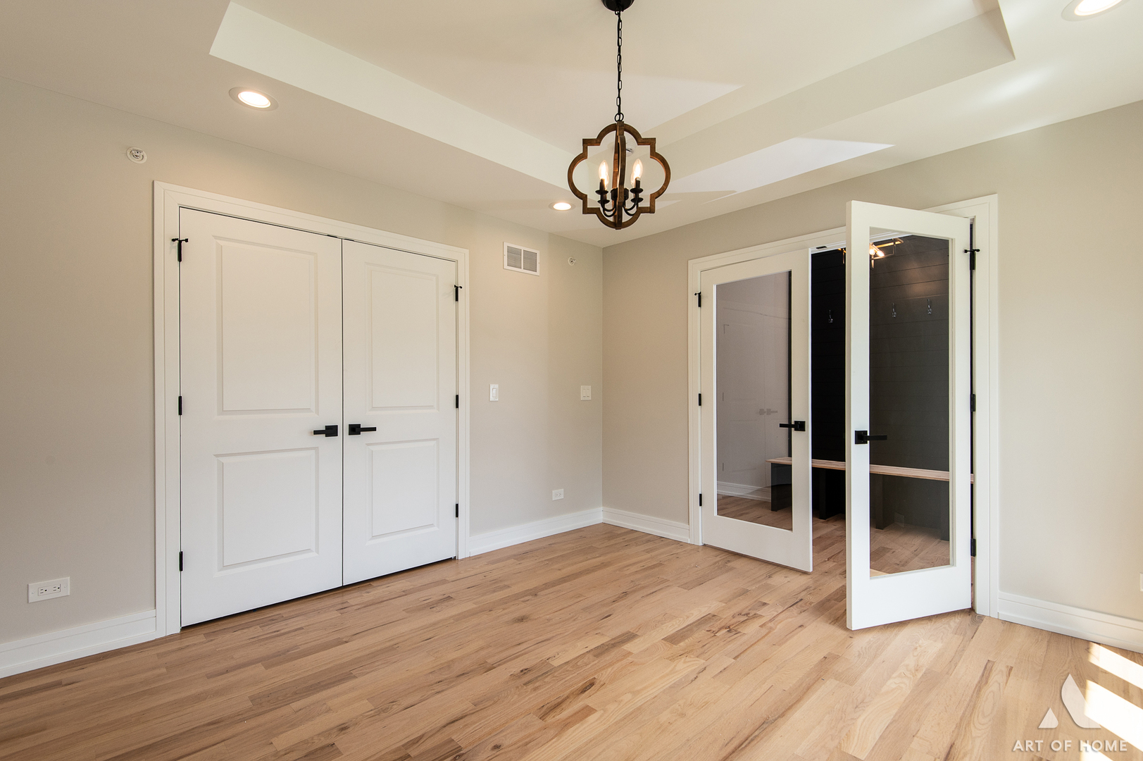 7942 W 74 Street, Bridgeview, IL 60455