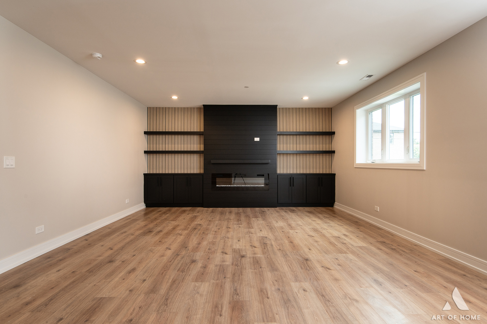 7942 W 74 Street, Bridgeview, IL 60455