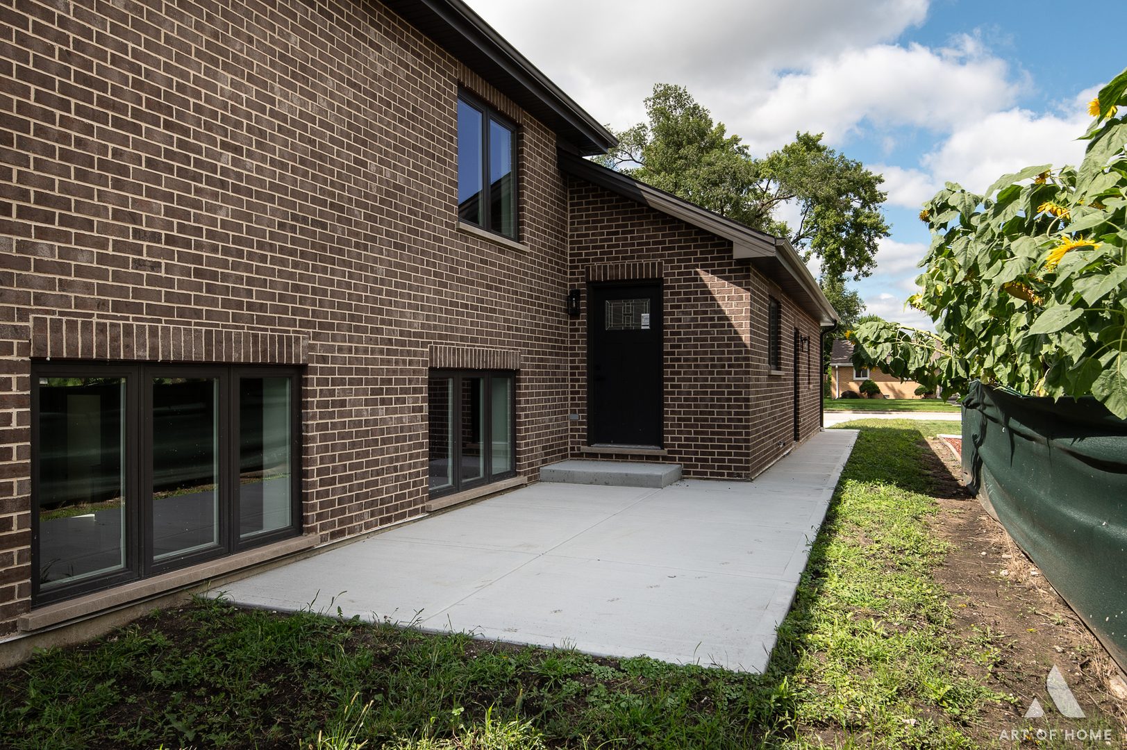 7945 W 73 Place, Bridgeview, IL 60455