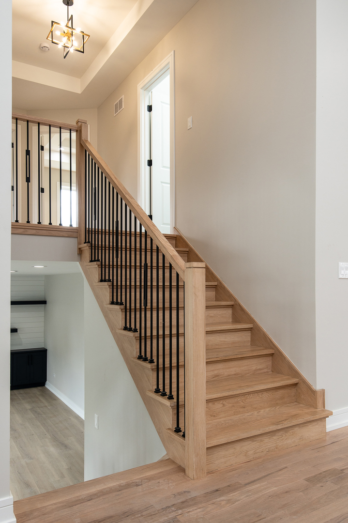 7945 W 73 Place, Bridgeview, IL 60455