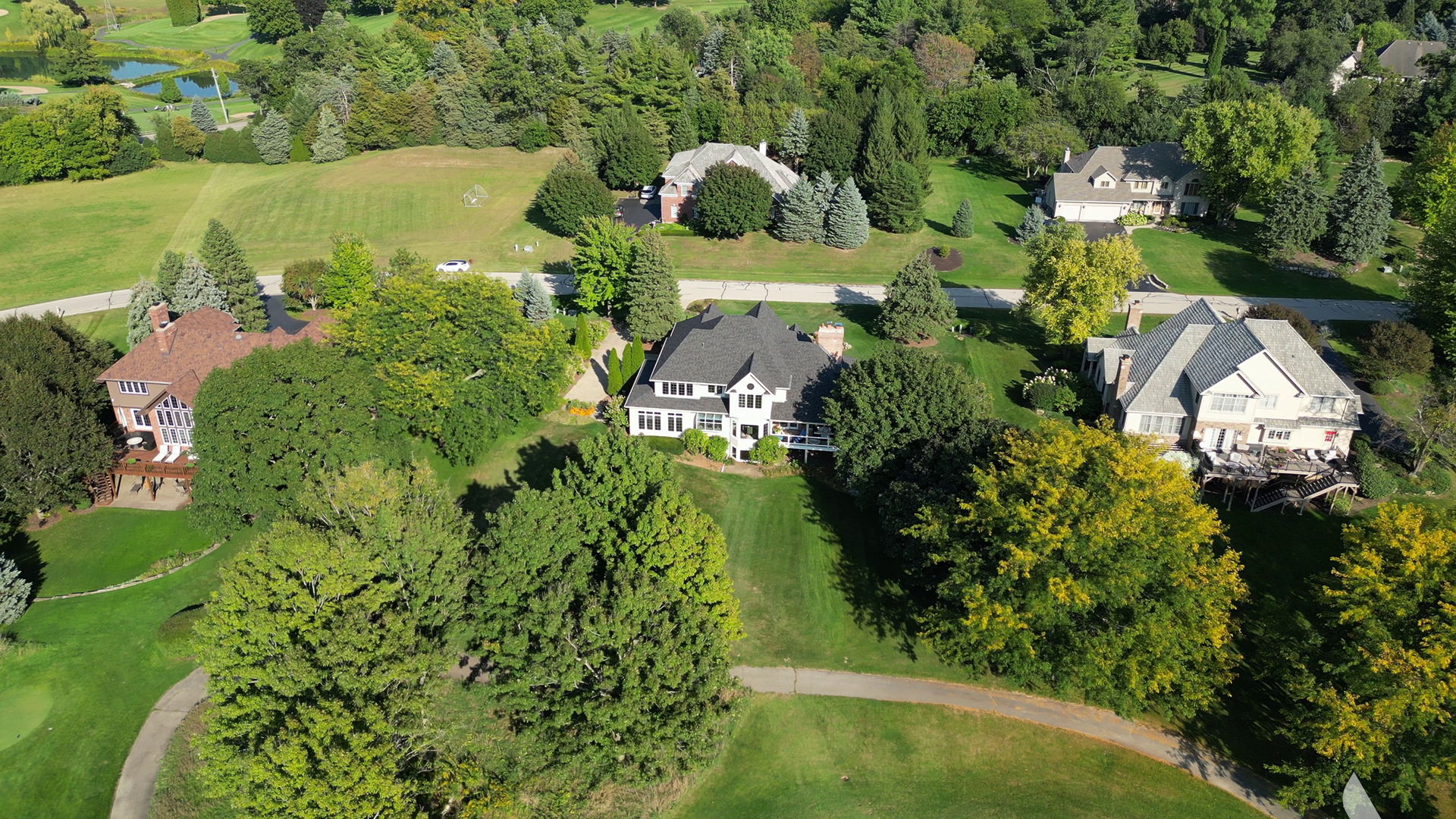 1133 Bull Valley Drive, Woodstock, IL 60098