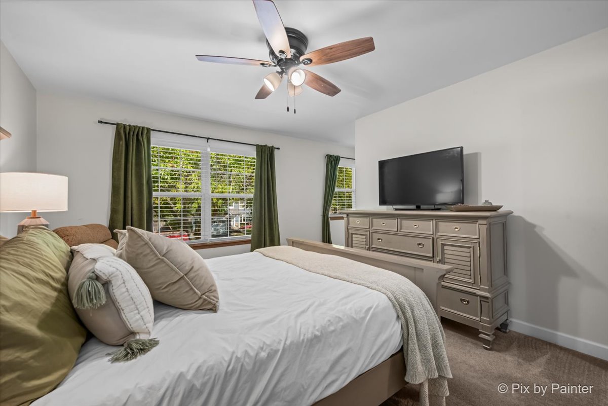 3173 Whitney Road, Aurora, IL 60502