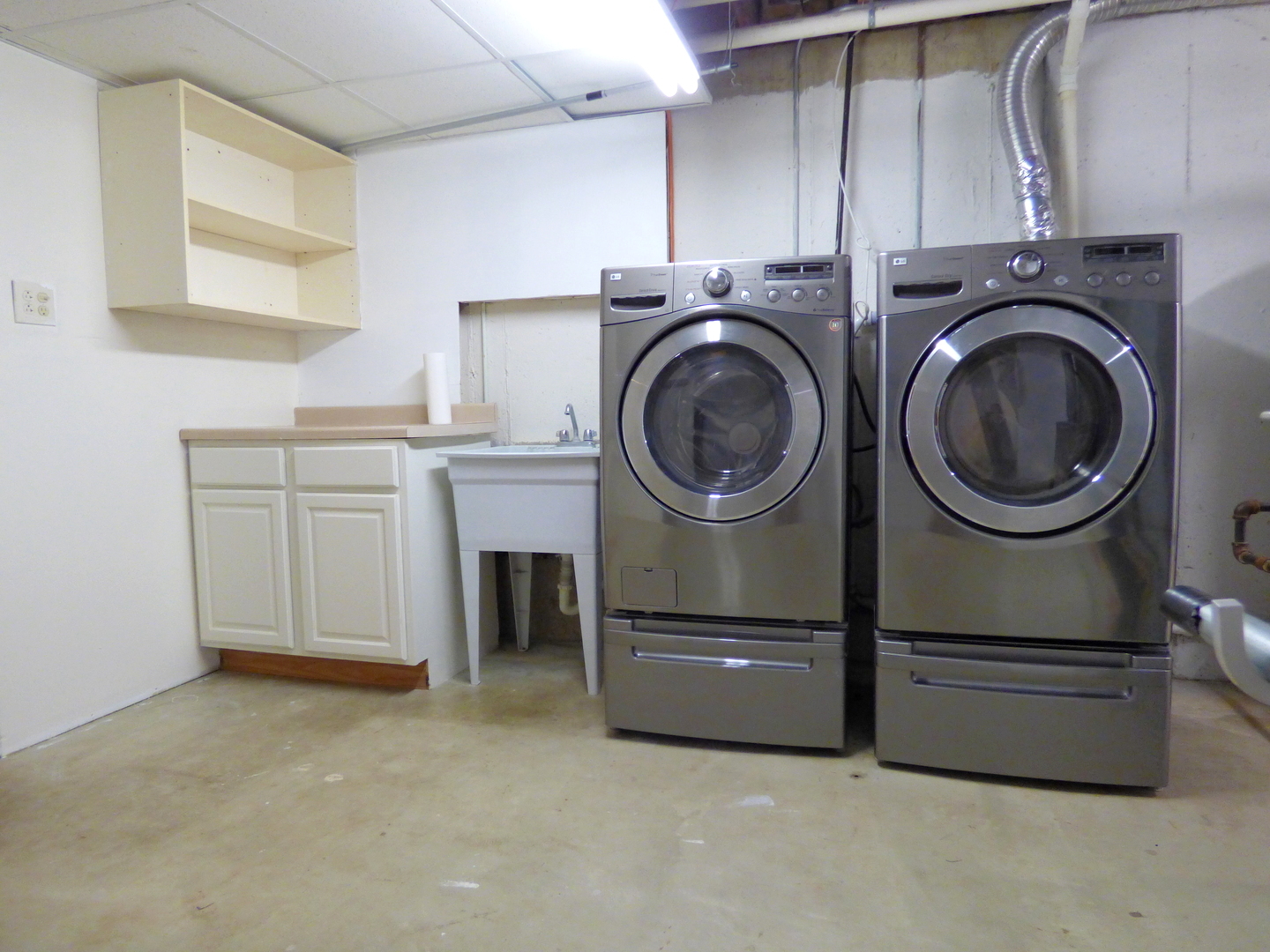 432 Thunder Ridge, Lake In The Hills, IL 60156