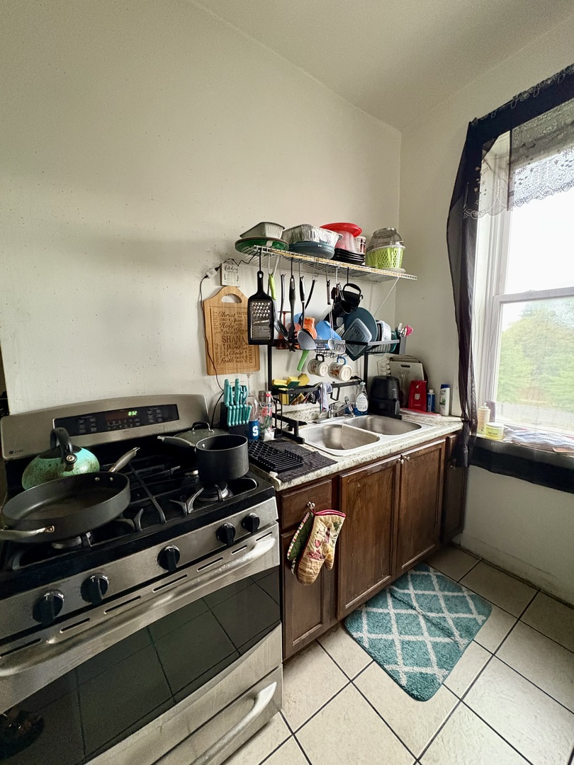 3113 W Roosevelt Road, Chicago, IL 60612