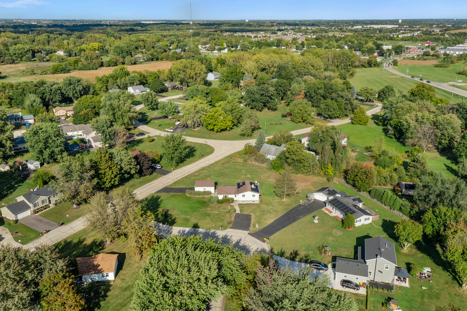 215 Tollview Court, Gilberts, IL 60136