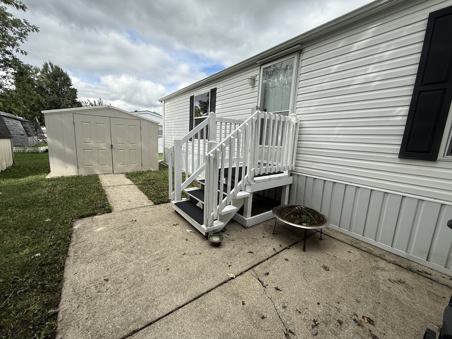 317 Pleasant Terrace, Matteson, IL 60443