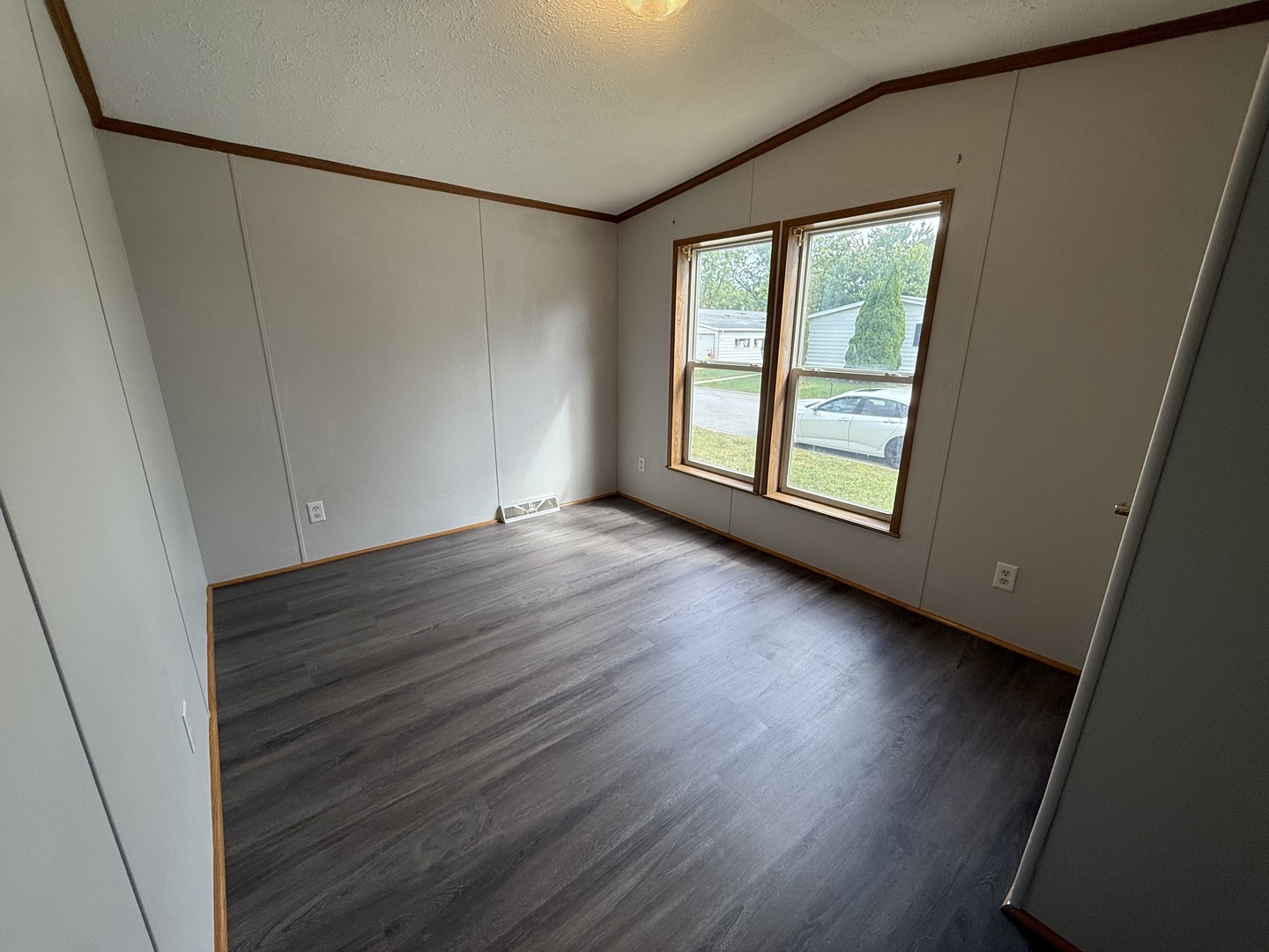 317 Pleasant Terrace, Matteson, IL 60443