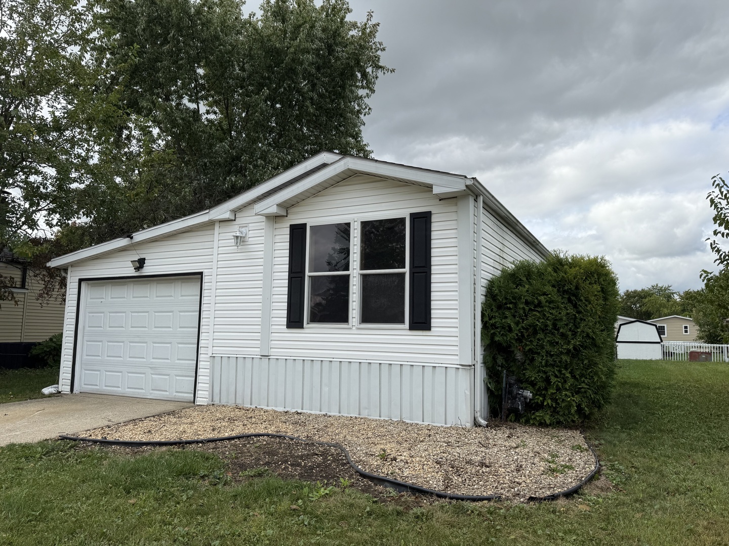 317 Pleasant Terrace, Matteson, IL 60443