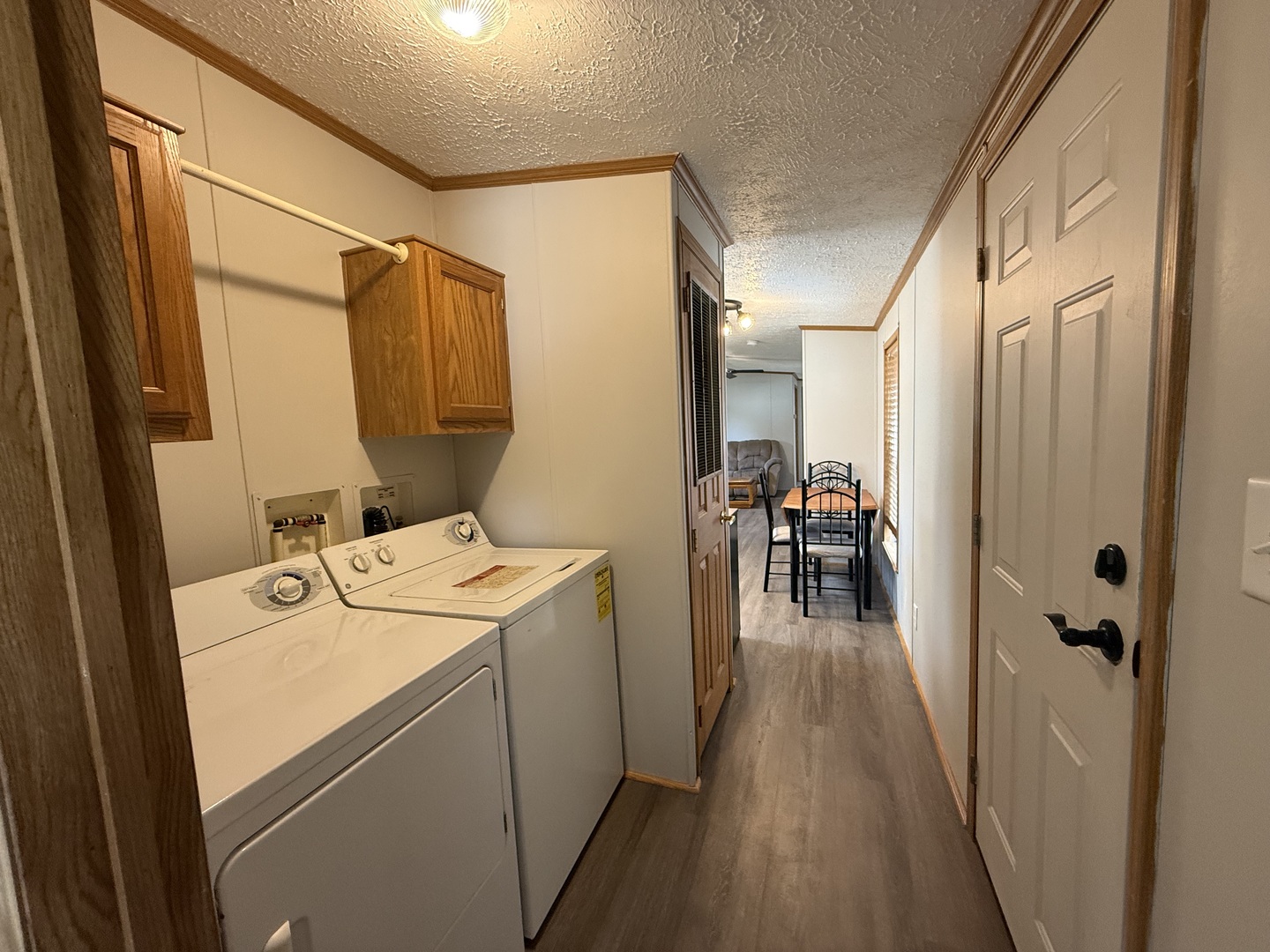 317 Pleasant Terrace, Matteson, IL 60443