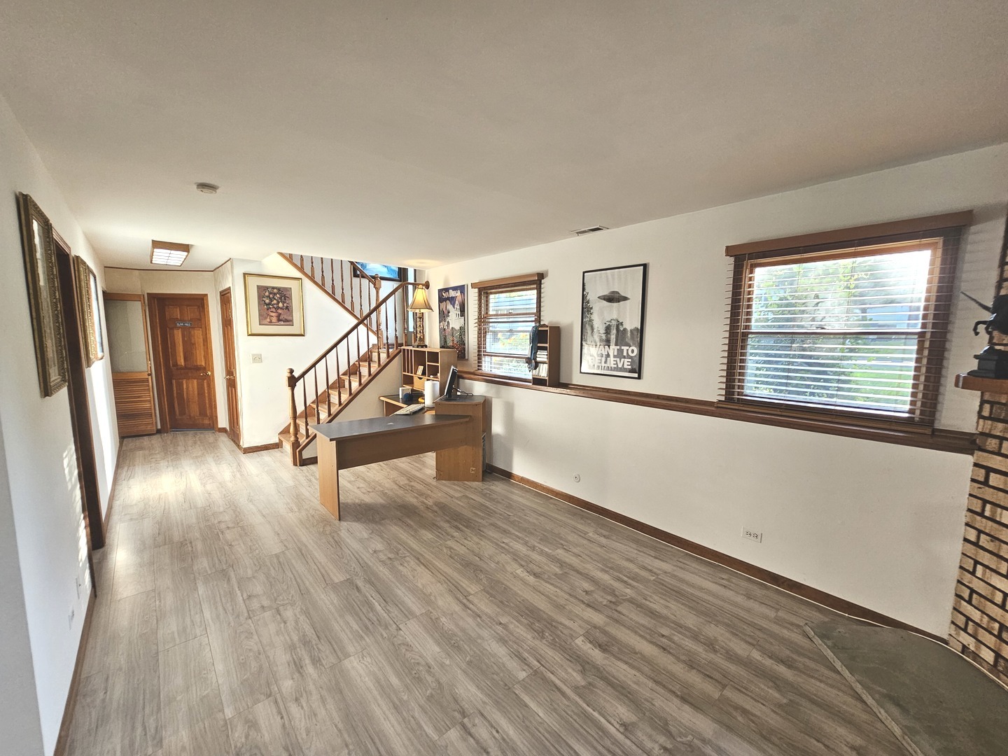 424 Greenview Drive, Park City, IL 60085