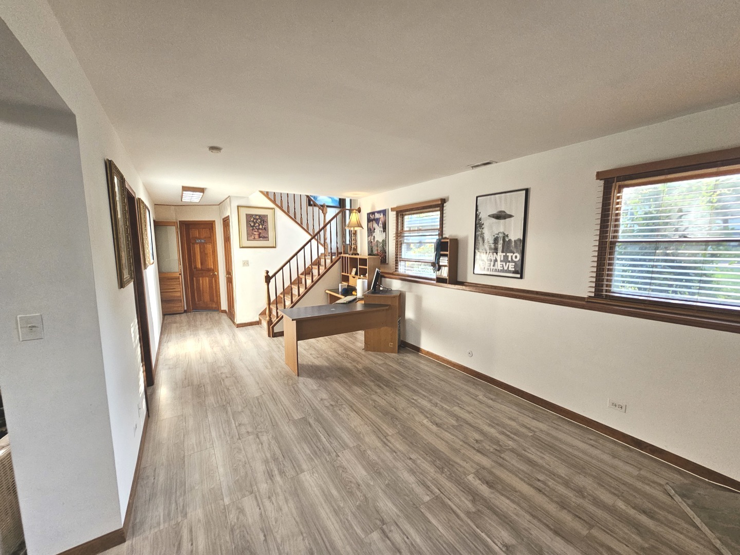 424 Greenview Drive, Park City, IL 60085