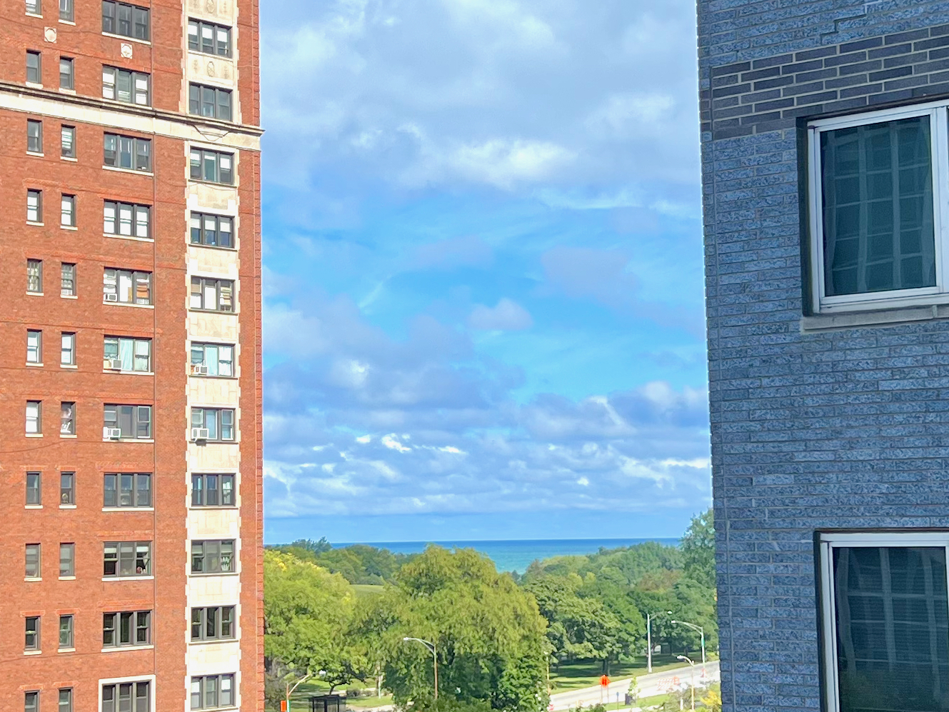 4250 N Marine Drive #832, Chicago, IL 60613