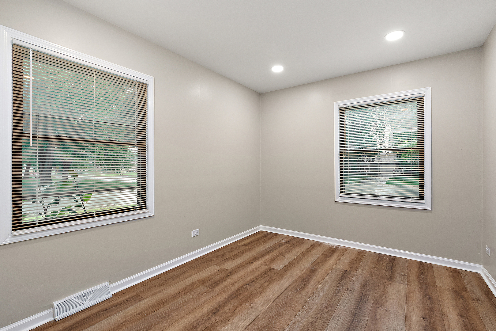 15060 Hale Drive, Orland Park, IL 60462