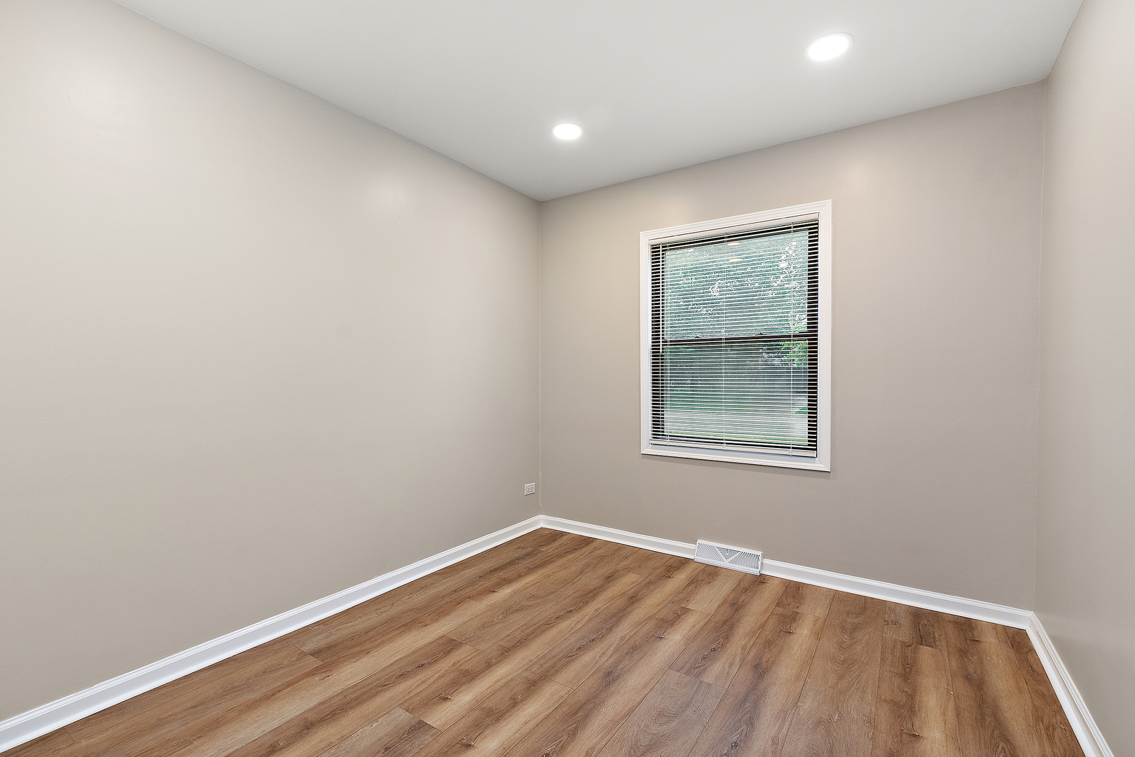 15060 Hale Drive, Orland Park, IL 60462