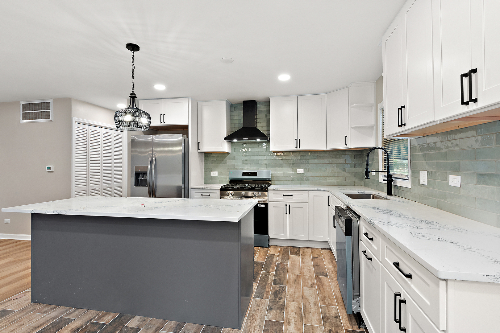 15060 Hale Drive, Orland Park, IL 60462