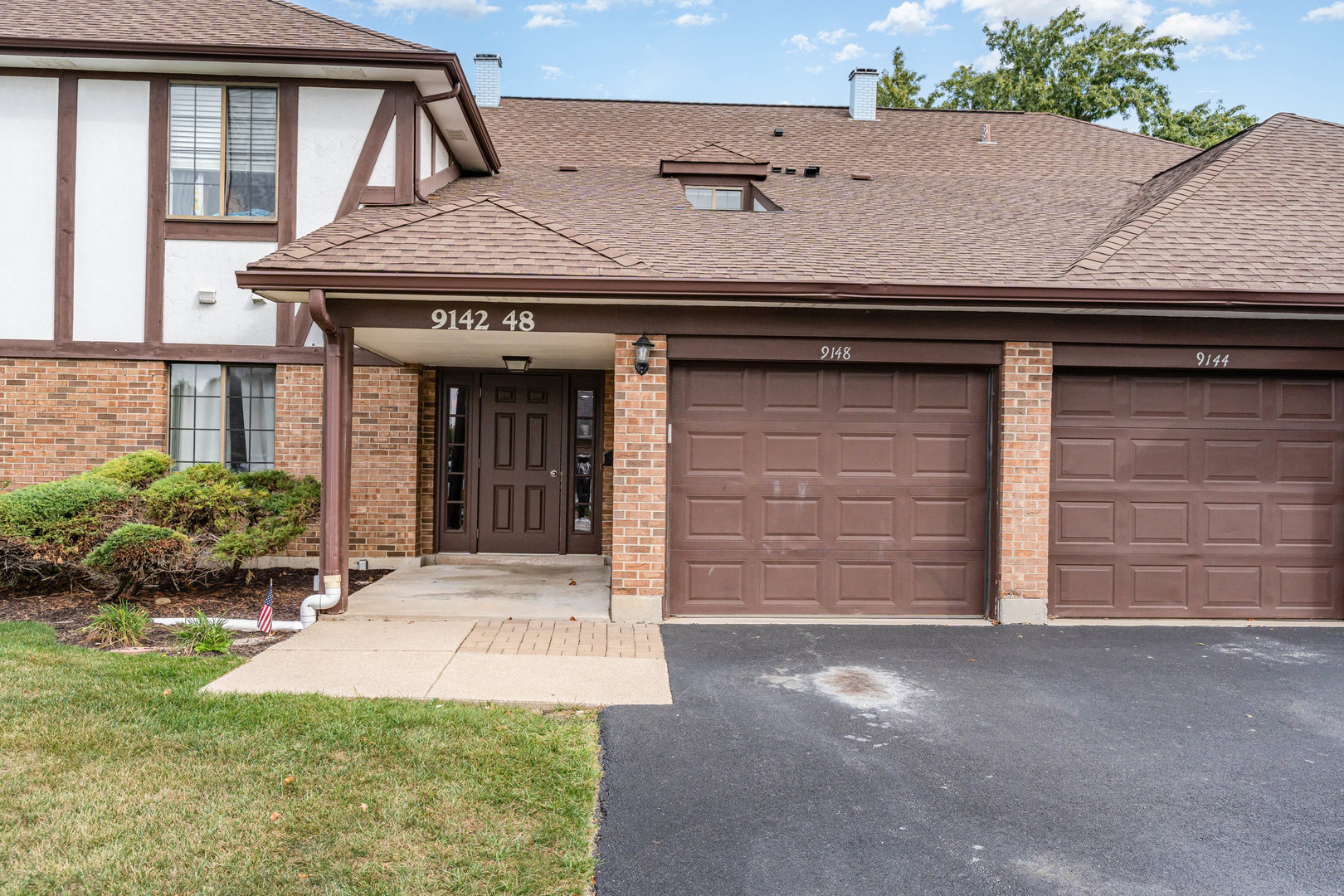 9148 Clairmont Court #9148, Orland Park, IL 60462