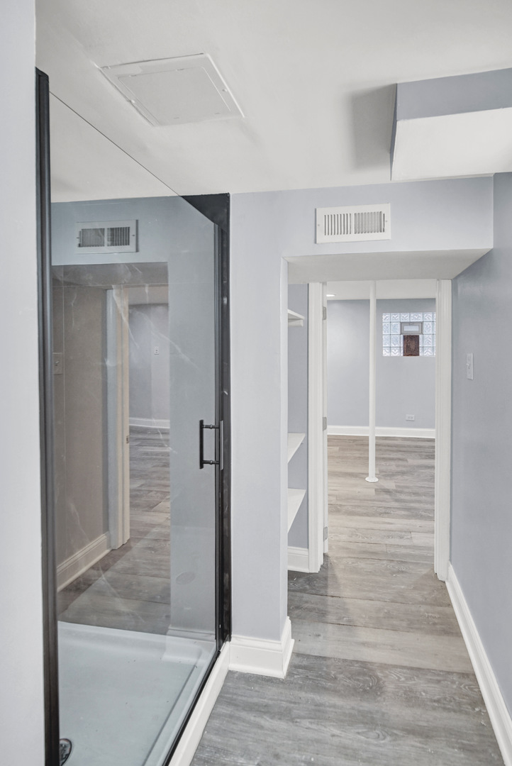 7316 S Woodlawn Avenue, Chicago, IL 60619