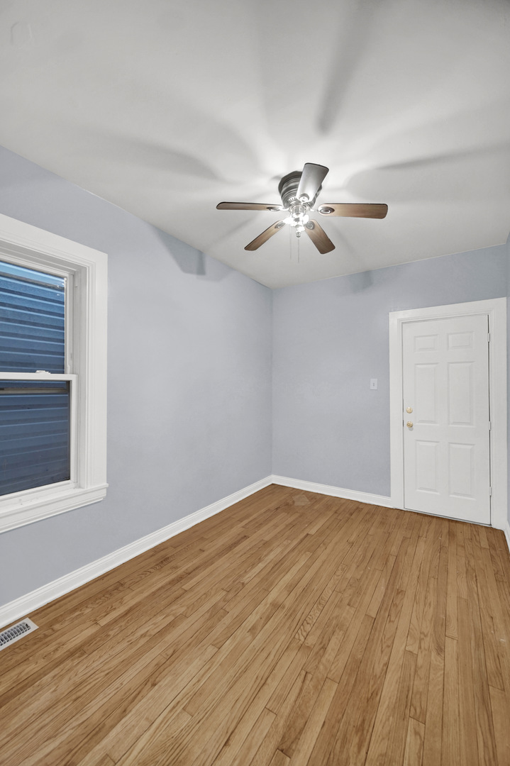 7316 S Woodlawn Avenue, Chicago, IL 60619