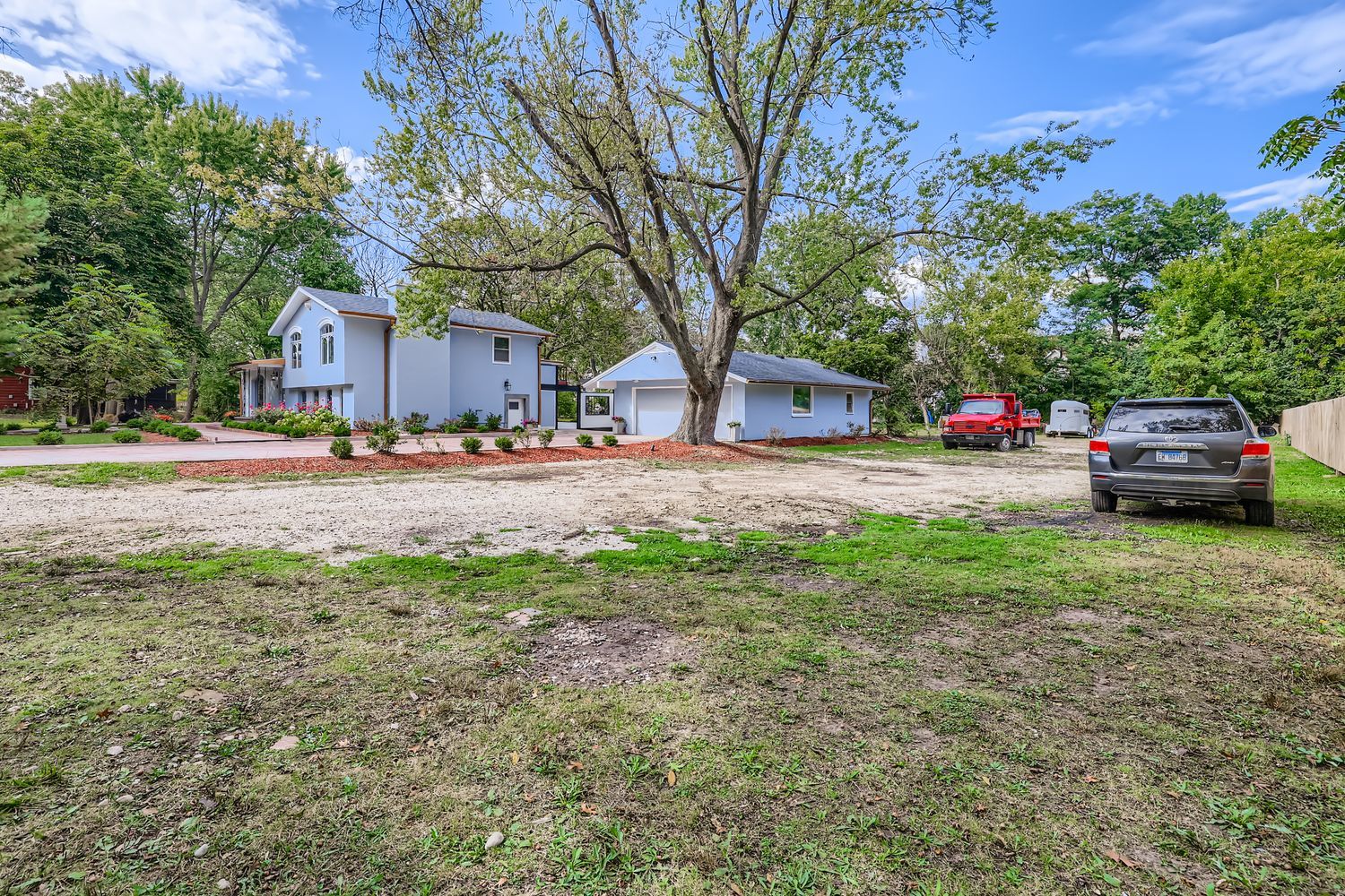 18838 W Hickory Street, Mundelein, IL 60060