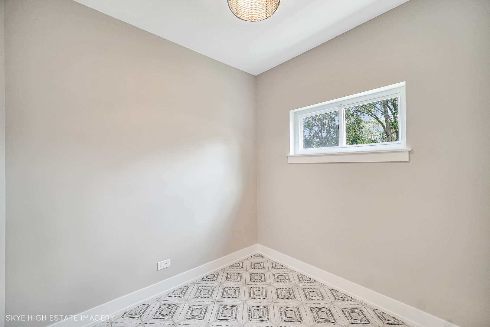 4947 Wilcox Avenue, Downers Grove, IL 60515