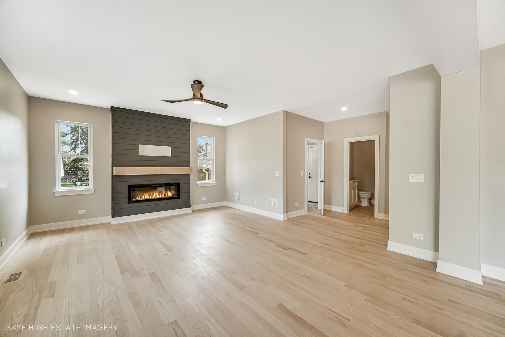 4947 Wilcox Avenue, Downers Grove, IL 60515