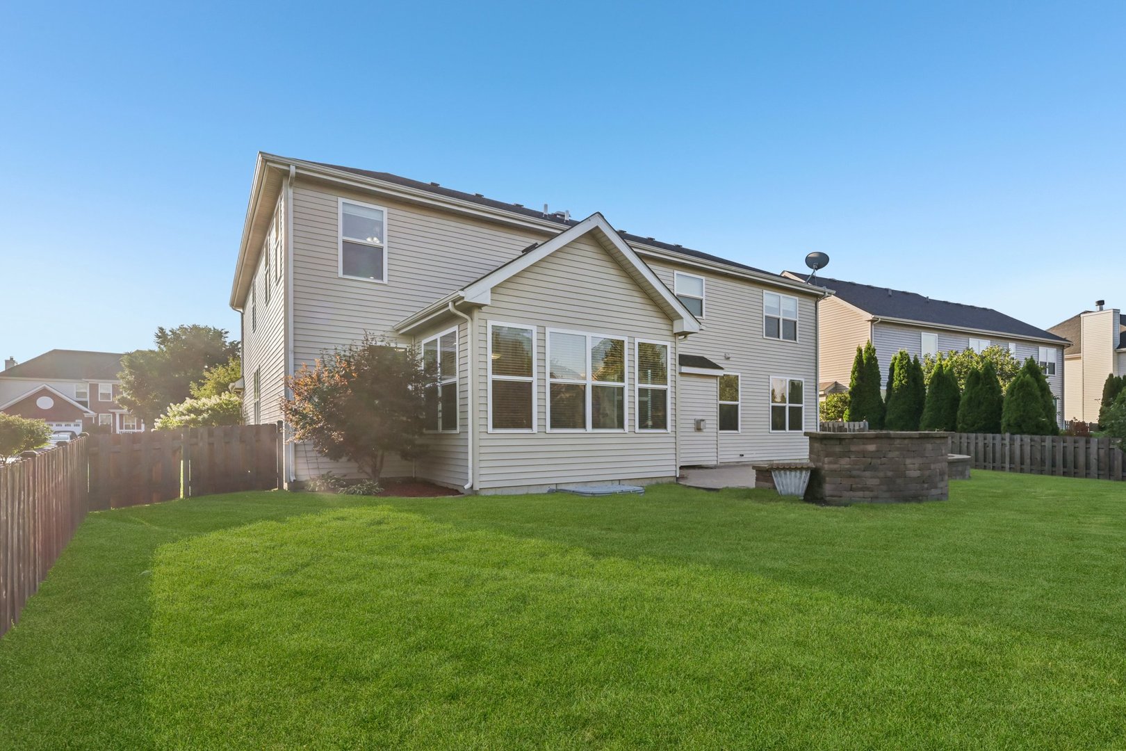 845 Preston Lane, Oswego, IL 60543