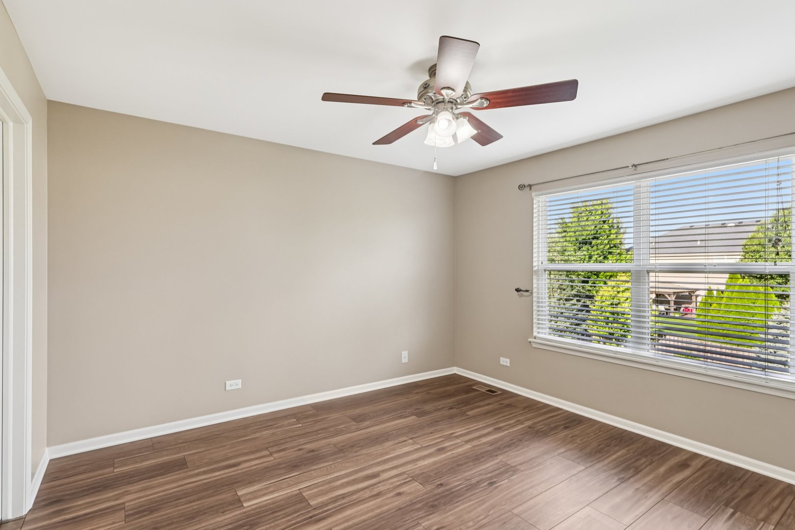 845 Preston Lane, Oswego, IL 60543