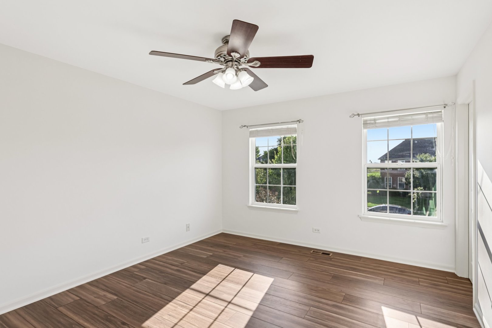 845 Preston Lane, Oswego, IL 60543