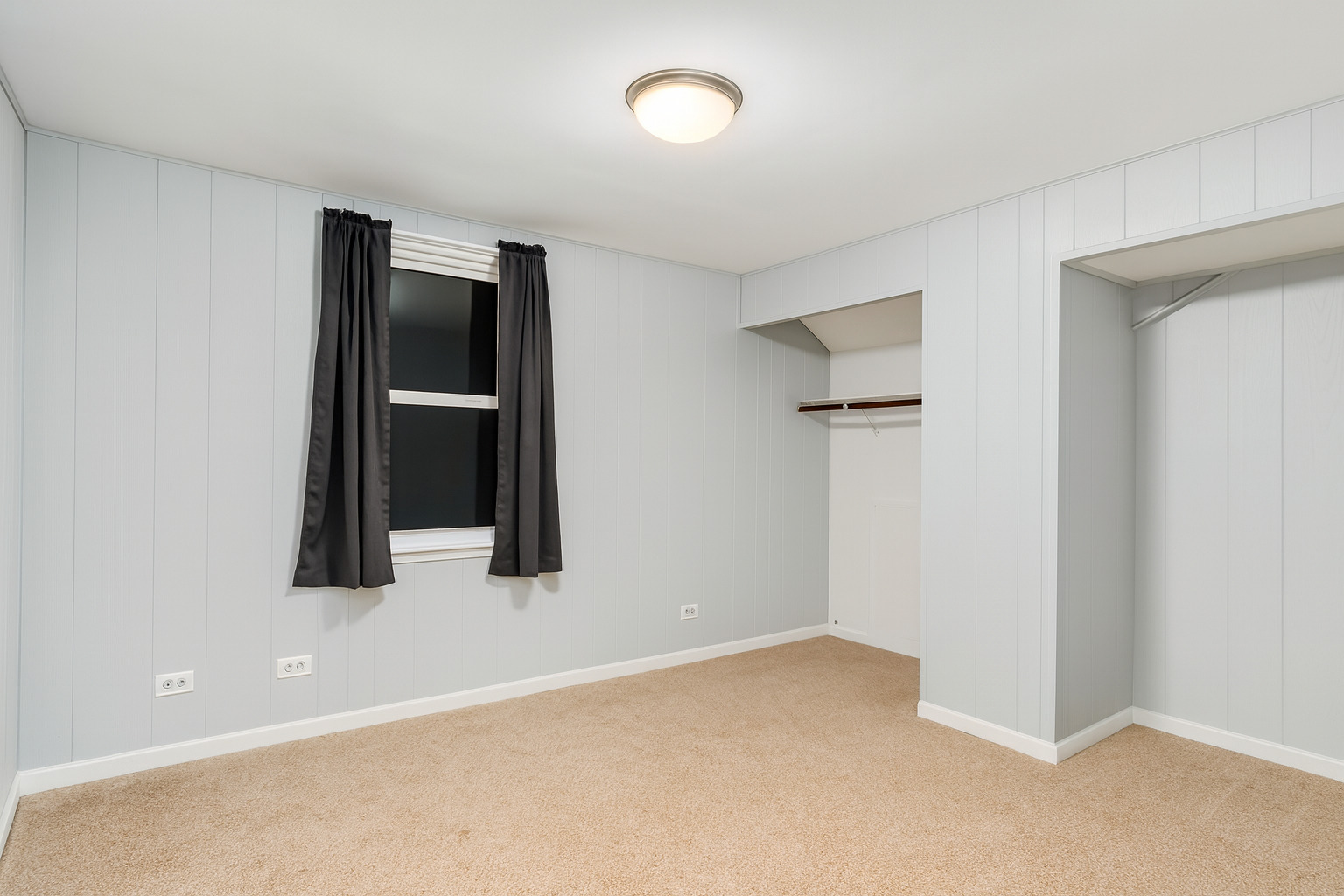 7005 N Osceola Avenue, Chicago, IL 60631