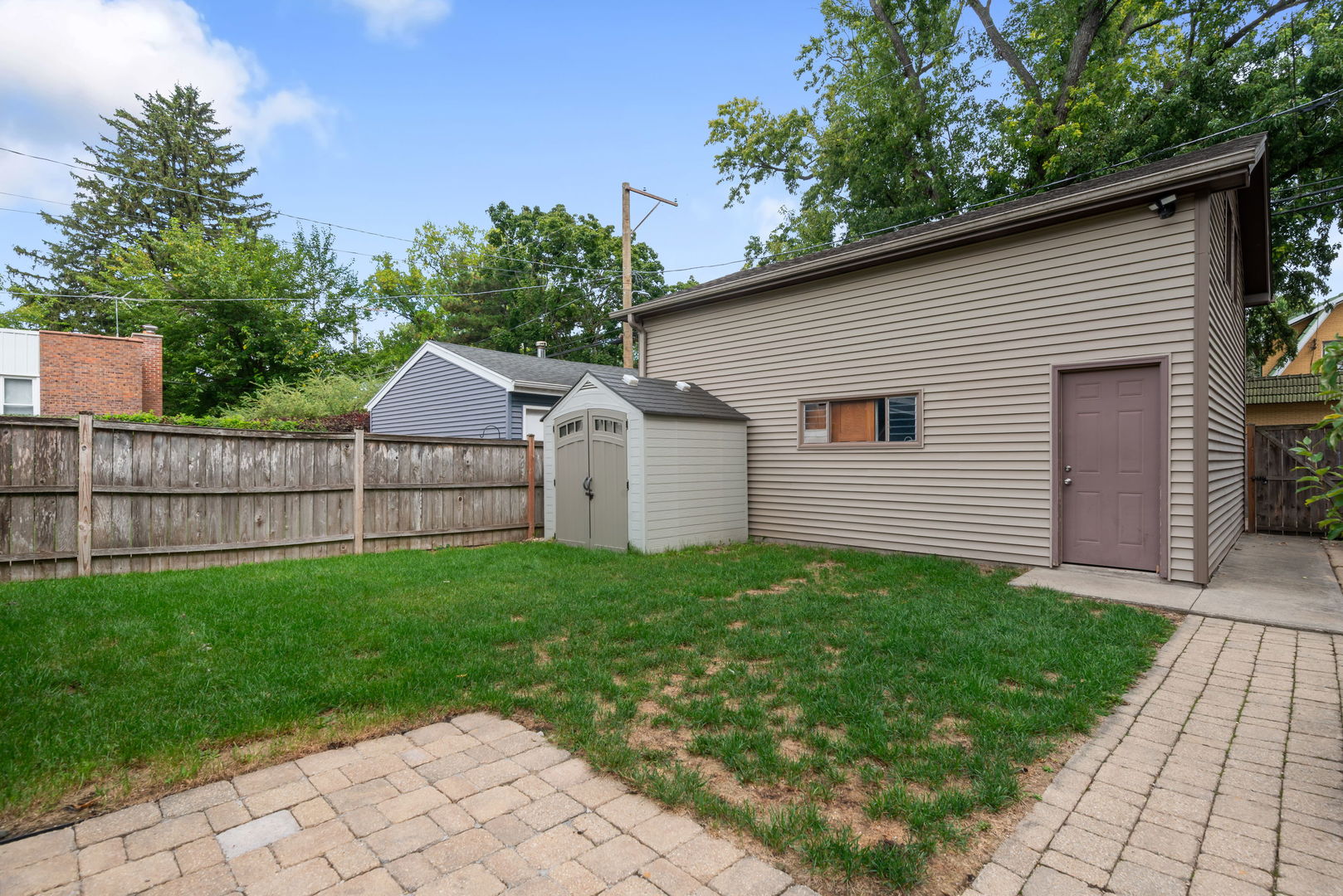 7005 N Osceola Avenue, Chicago, IL 60631