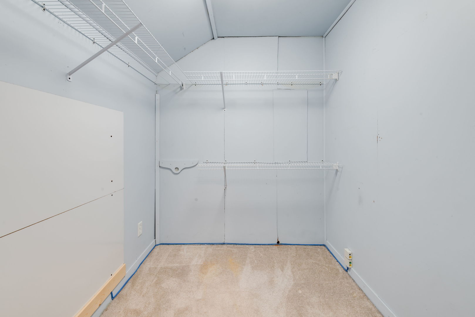 7005 N Osceola Avenue, Chicago, IL 60631