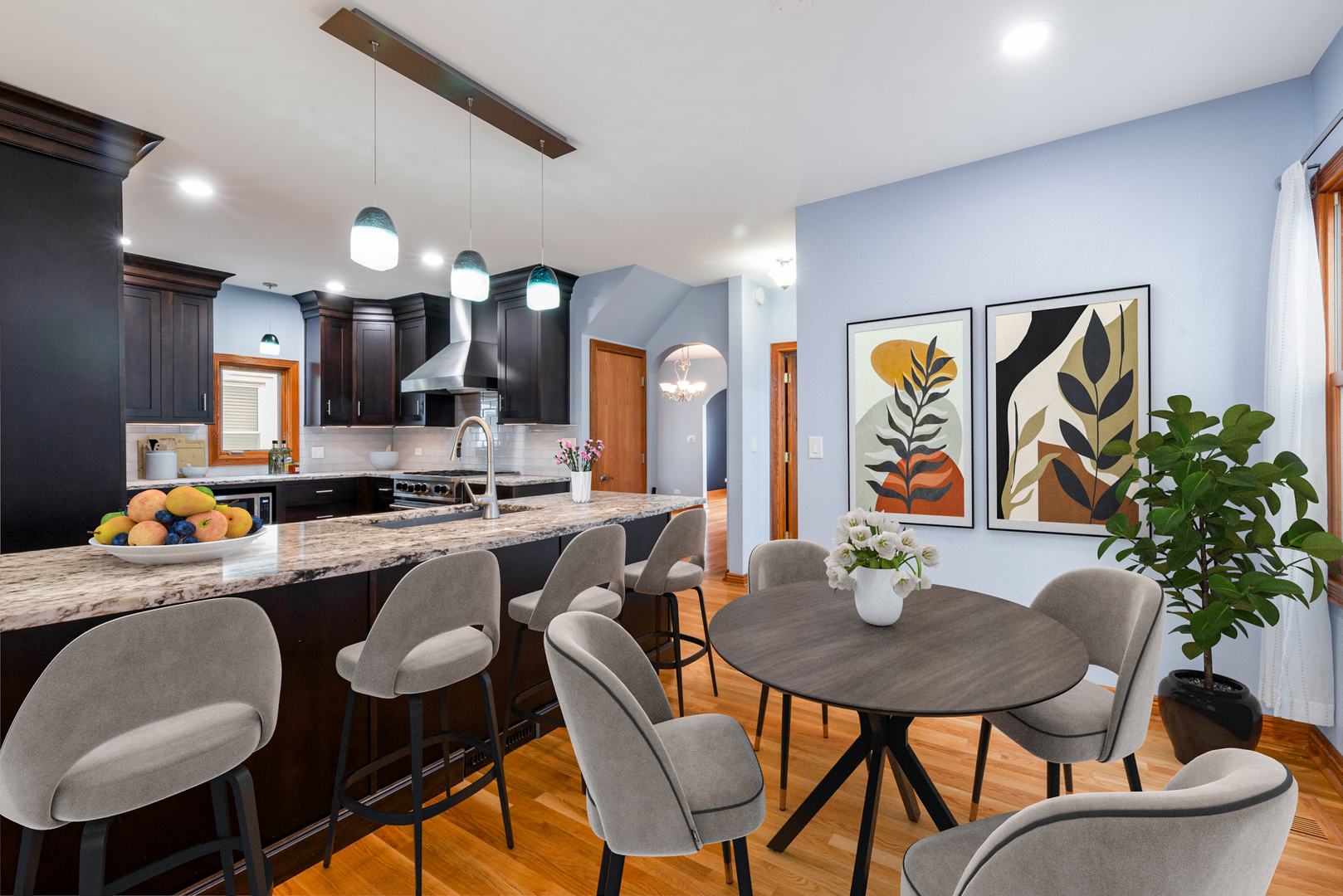 7005 N Osceola Avenue, Chicago, IL 60631