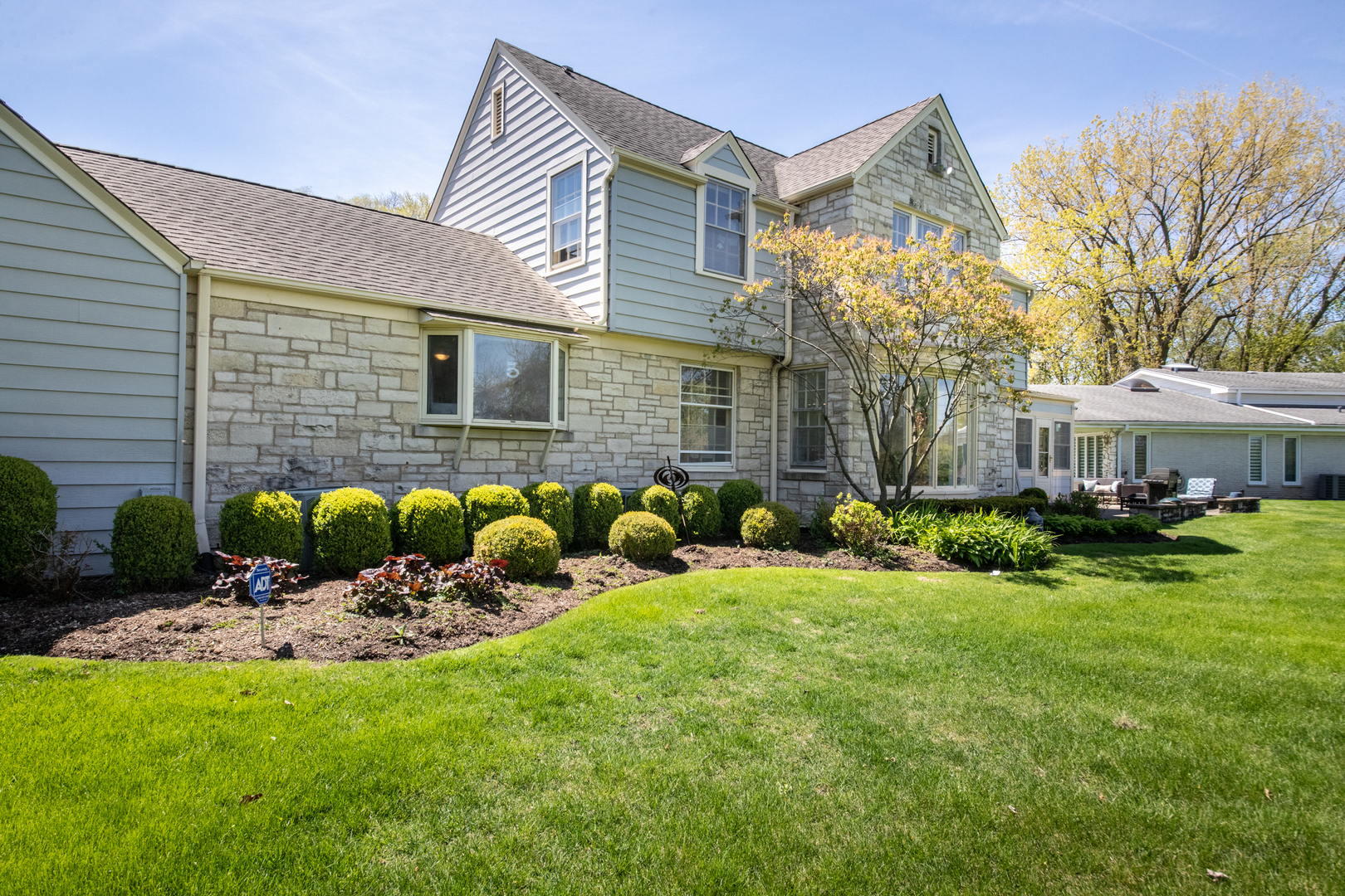 4410 Bobolink Terrace, Skokie, IL 60076