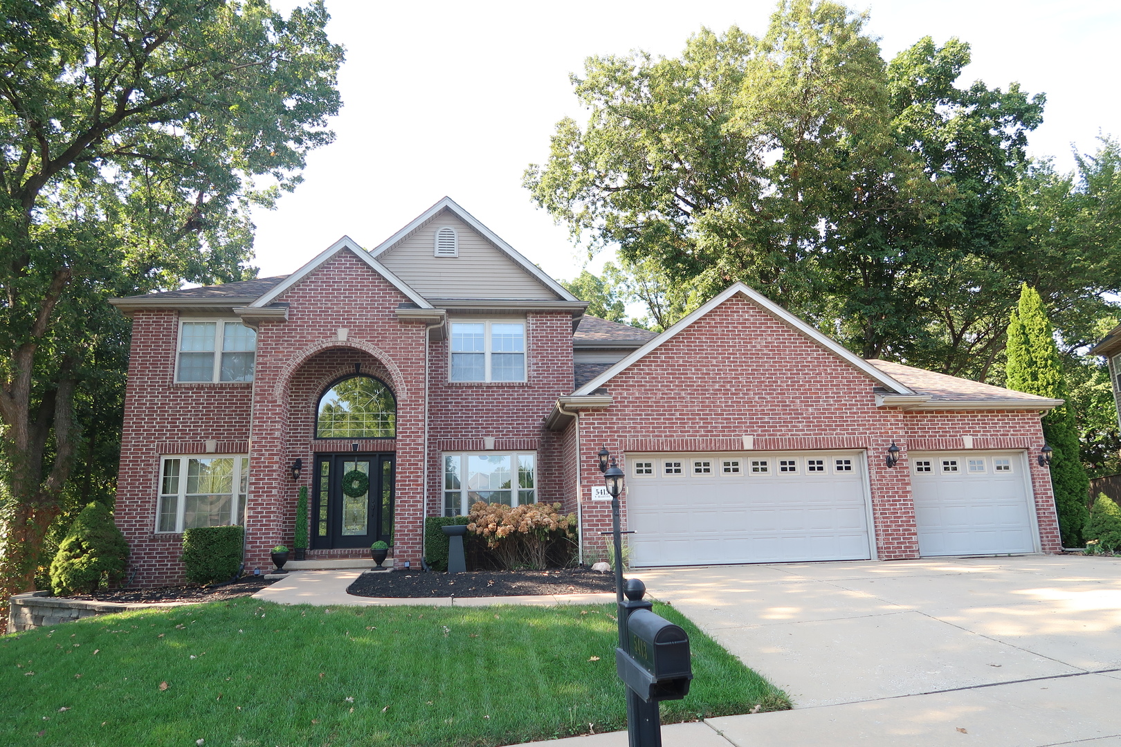 5413 W Briarstone Drive, Peoria, IL 61615