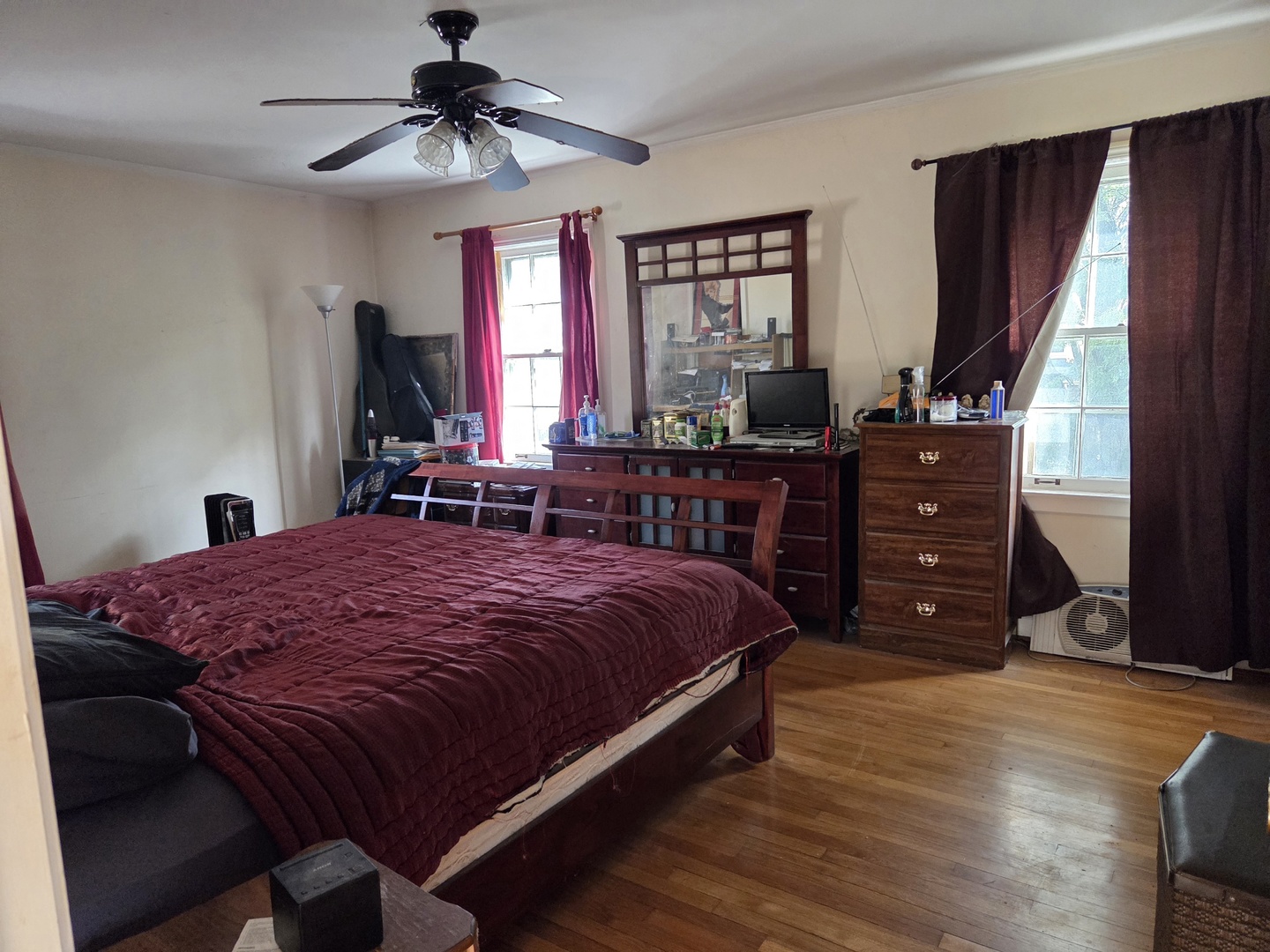 2324 N Oak Park Avenue, Chicago, IL 60707