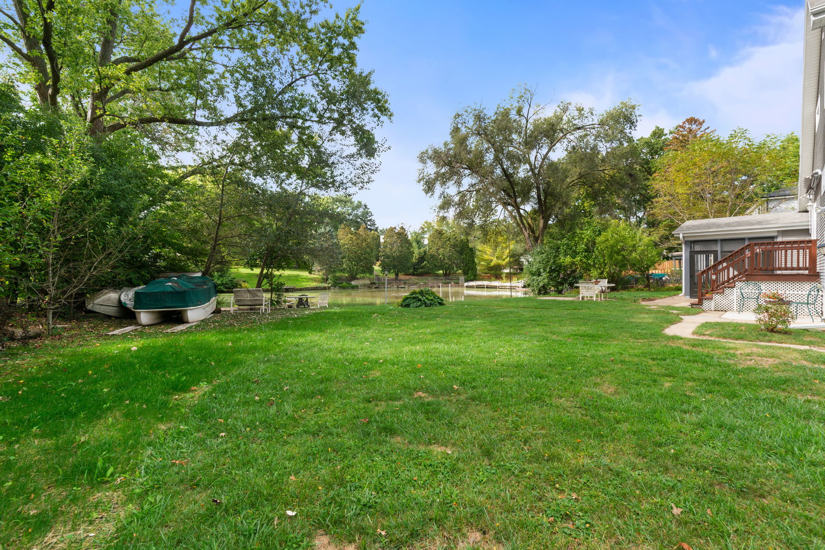 21625 W Ravine Drive, Lake Zurich, IL 60047