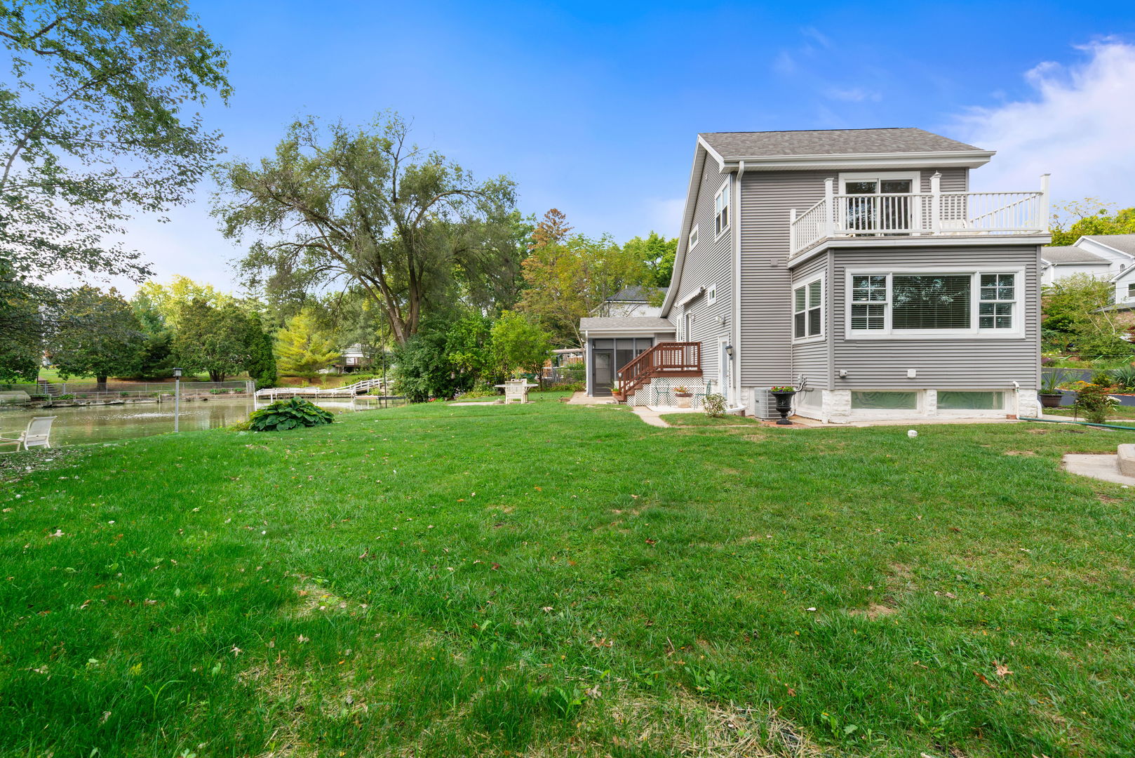 21625 W Ravine Drive, Lake Zurich, IL 60047