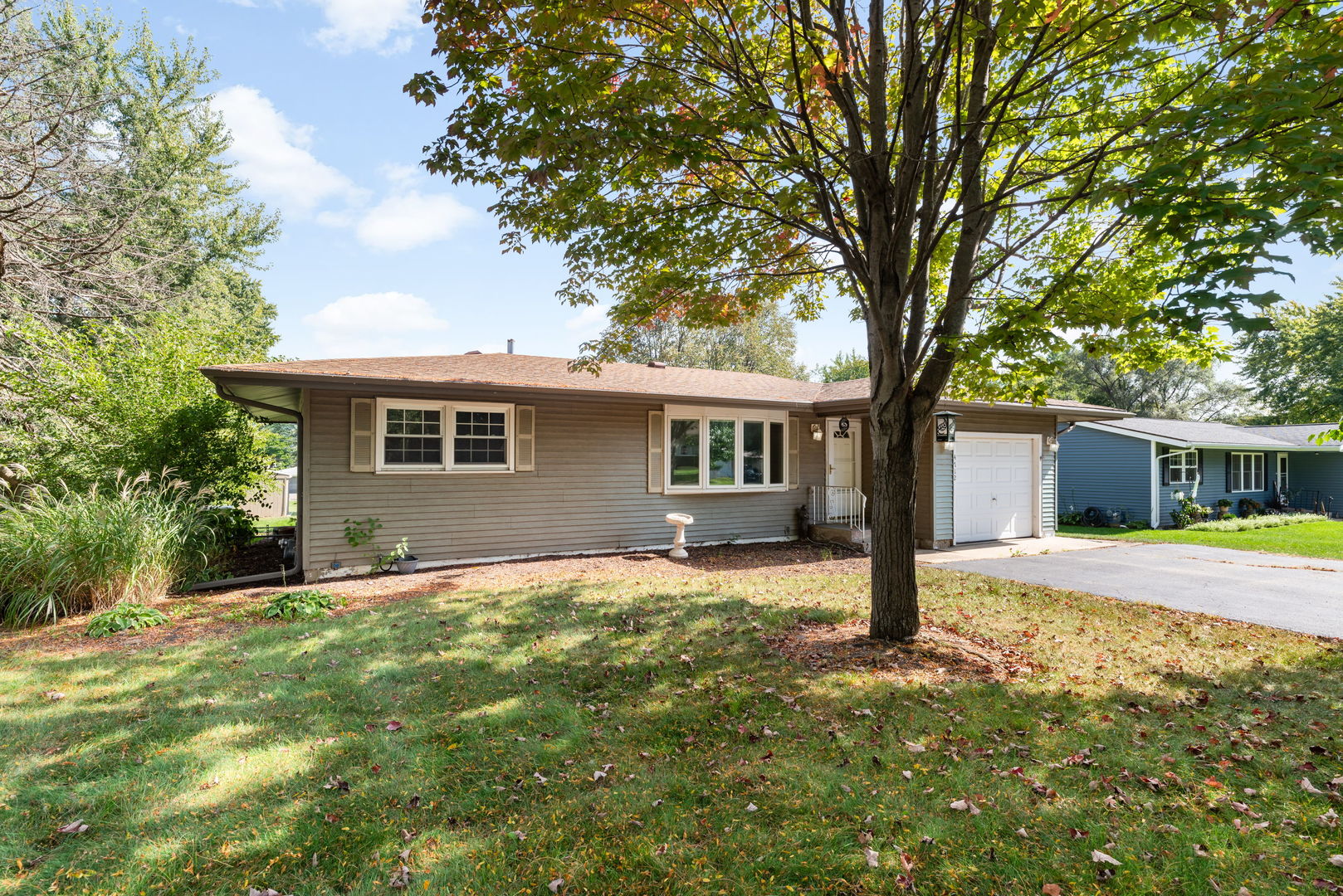 4712 Gregory Street, McHenry, IL 60051