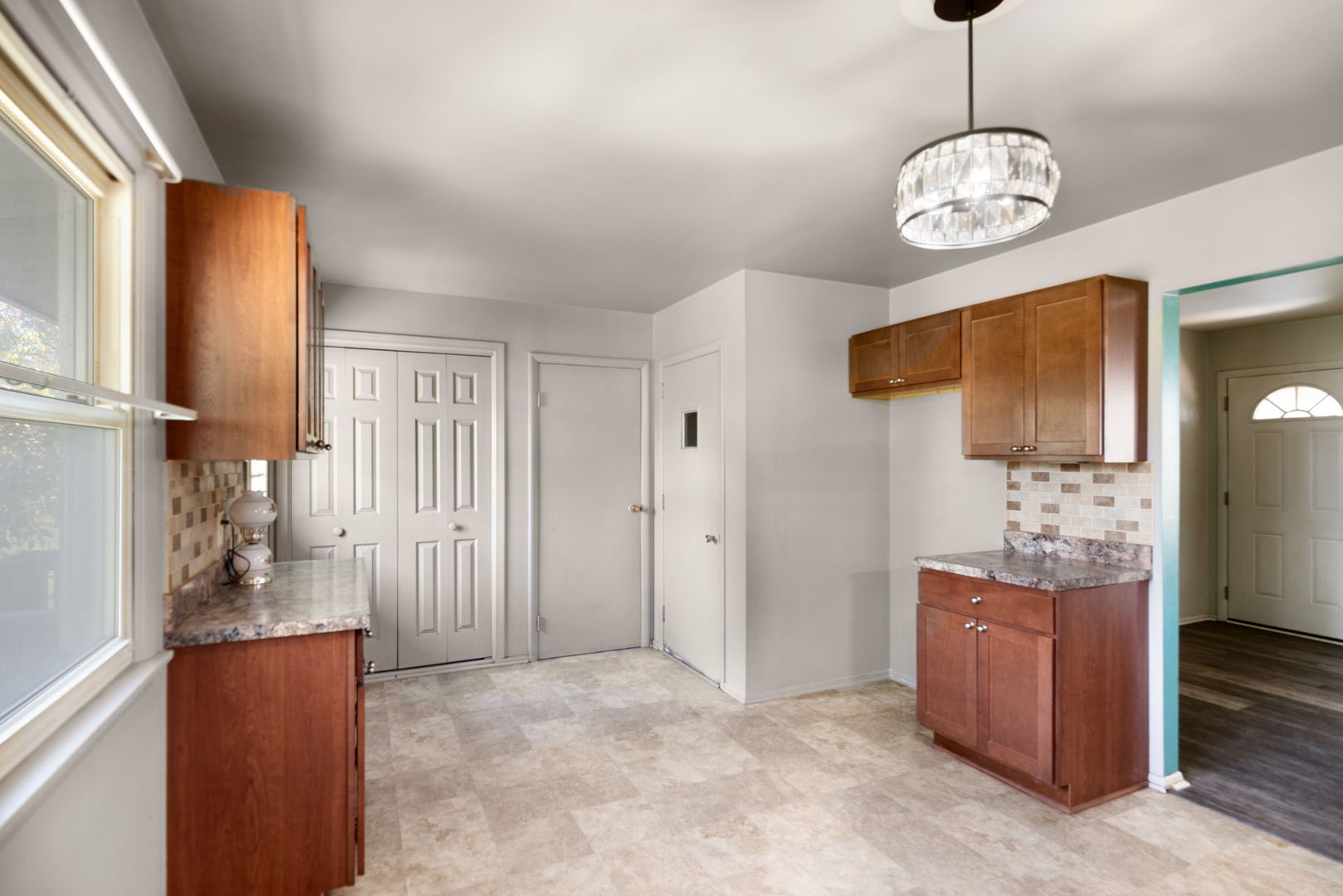 4712 Gregory Street, McHenry, IL 60051