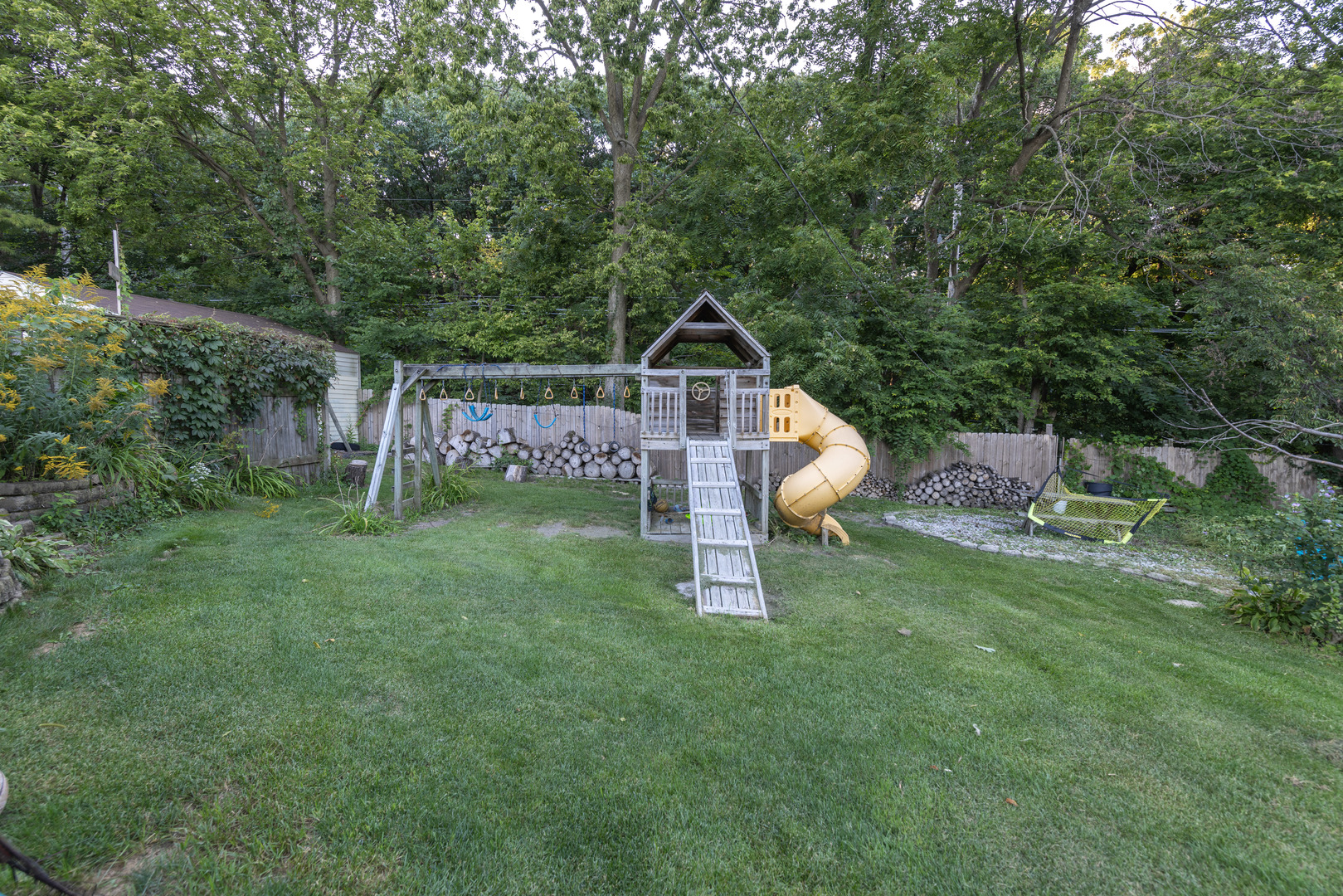 6N630 Illinois Street, St. Charles, IL 60174