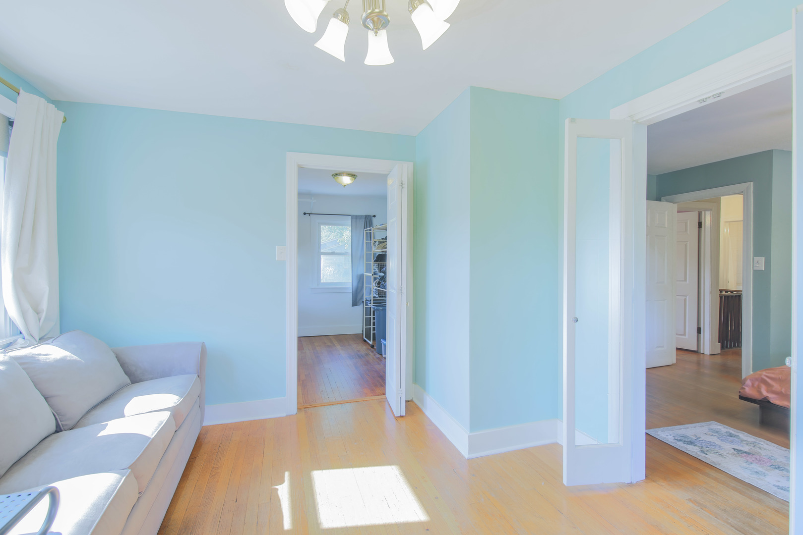 6N630 Illinois Street, St. Charles, IL 60174