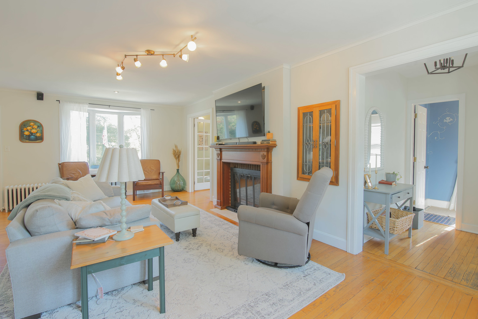 6N630 Illinois Street, St. Charles, IL 60174