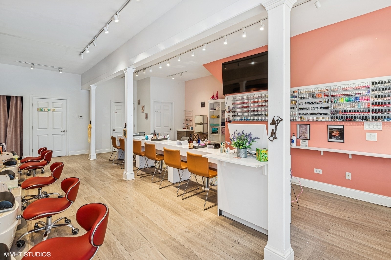 1224 N Green Street, McHenry, IL 60050