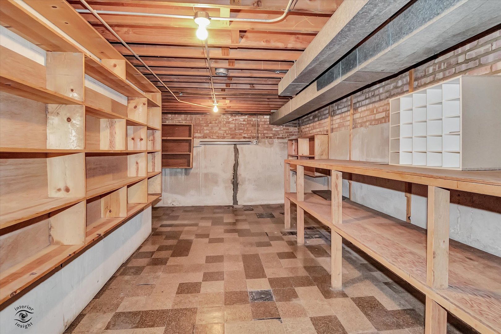 9139 S Oakley Avenue, Chicago, IL 60643