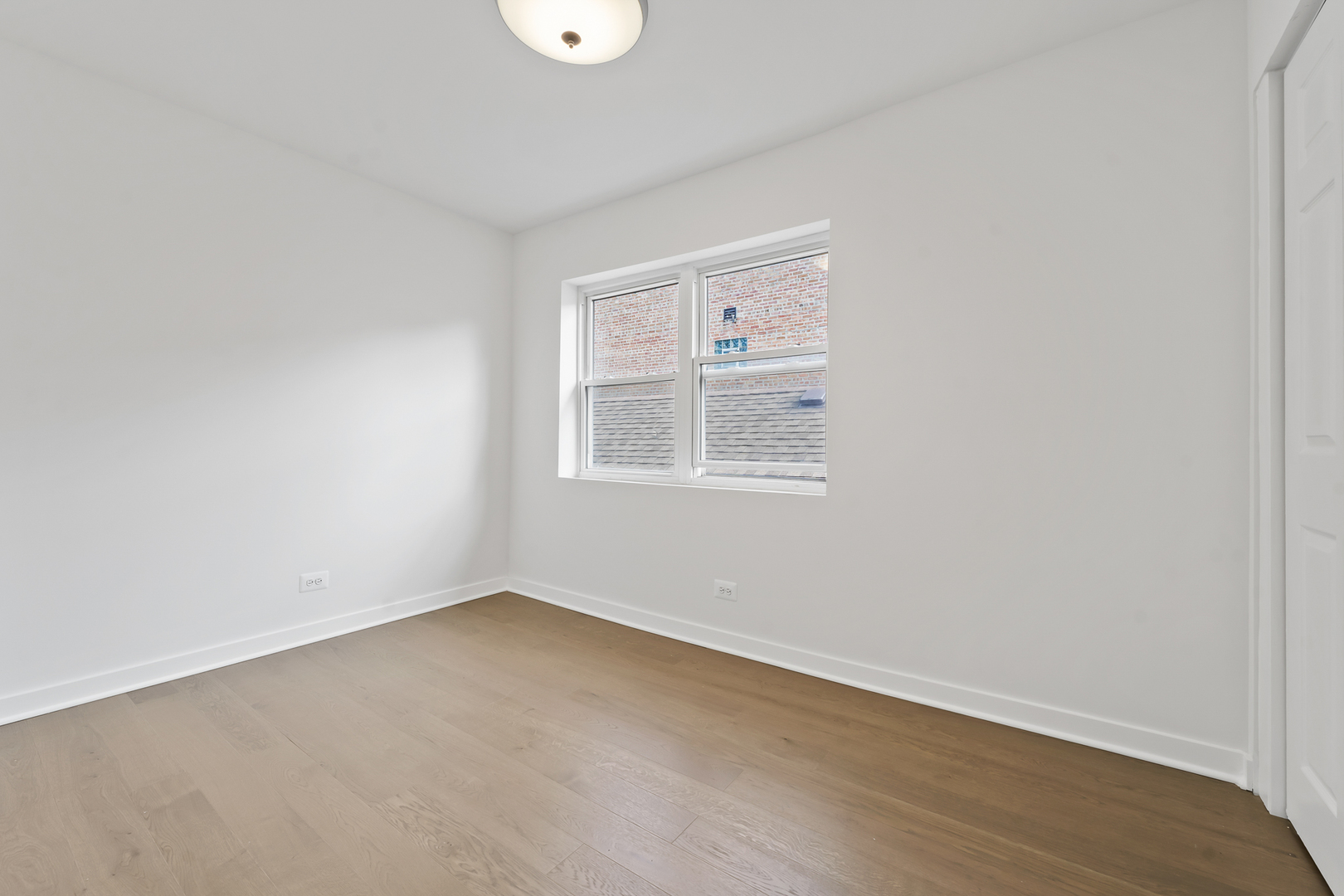 7234 N Hamilton Avenue, Chicago, IL 60645