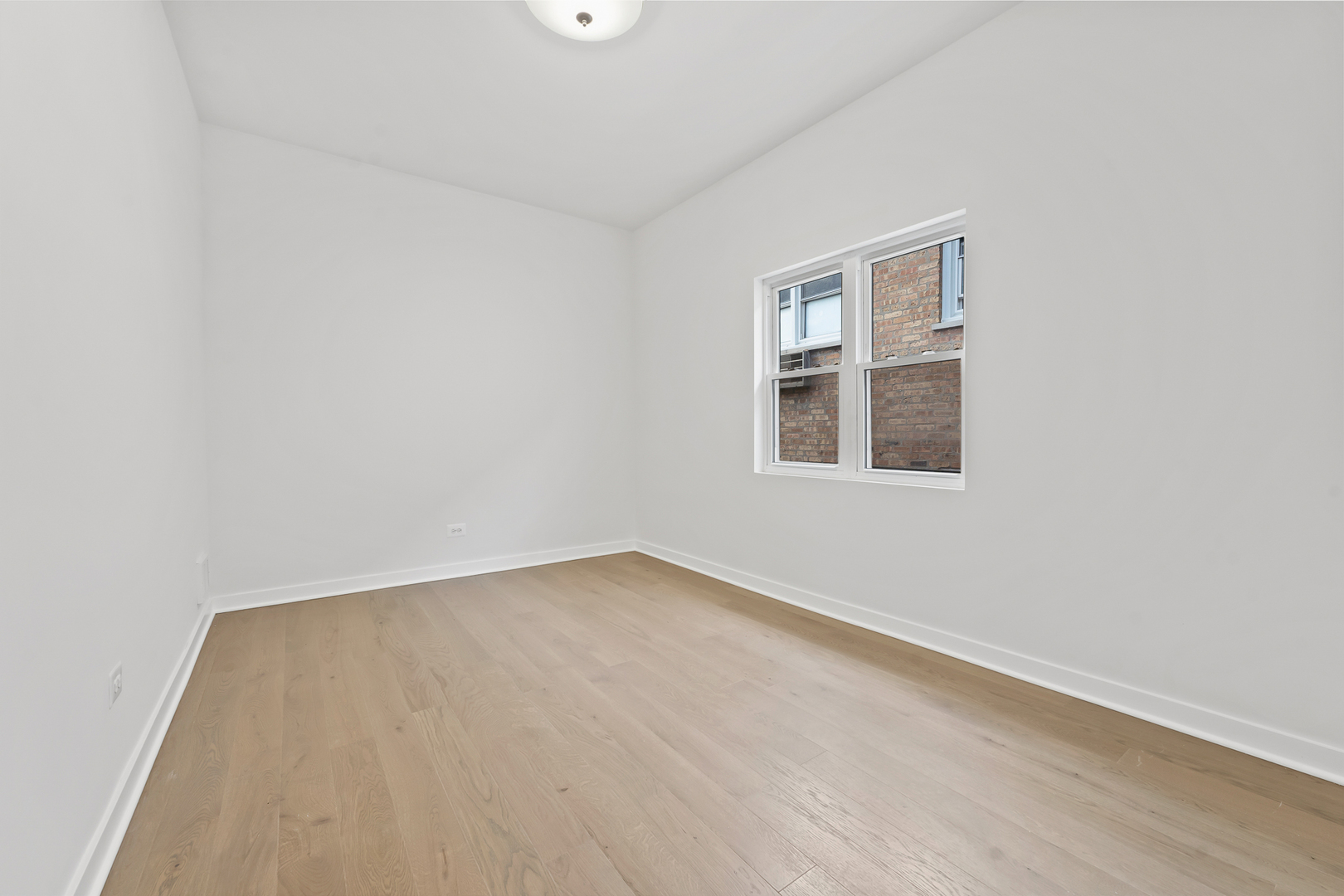7234 N Hamilton Avenue, Chicago, IL 60645